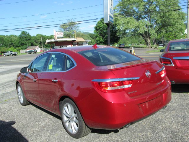 Buick Verano 2013 photo 8