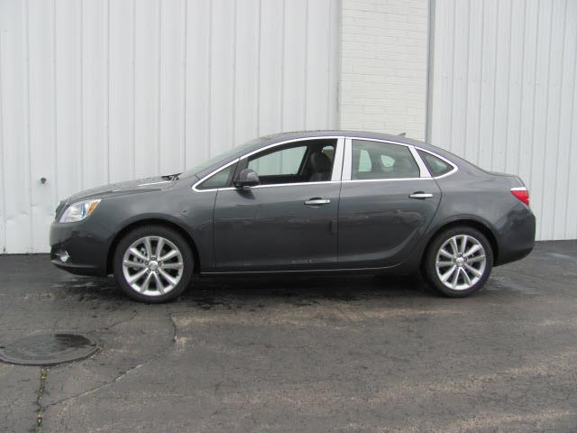 Buick Verano 2013 photo 1