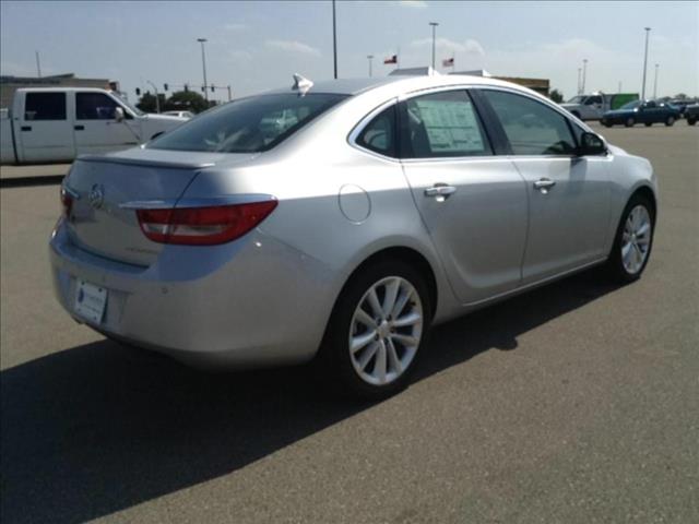 Buick Verano 2013 photo 2
