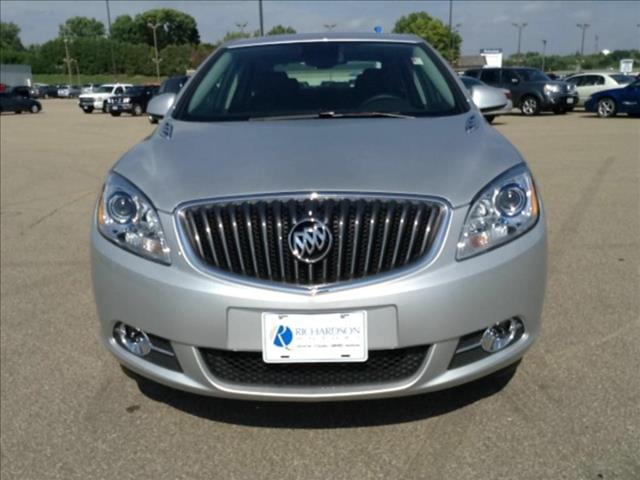 Buick Verano 2013 photo 3