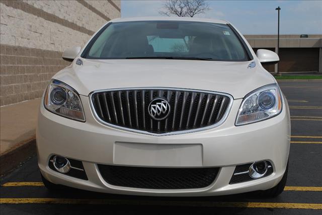 Buick Verano 2013 photo 1