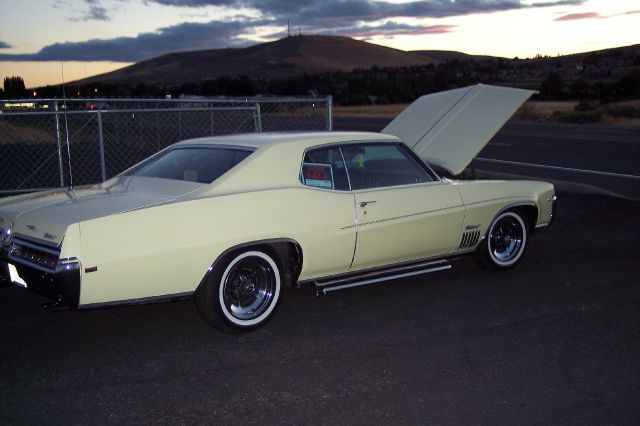 Buick WILDCAT 1969 photo 4