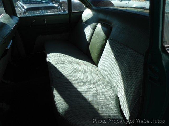 Cadillac 4 Door 1954 photo 2