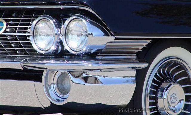 Cadillac 62 Series 1961 photo 1