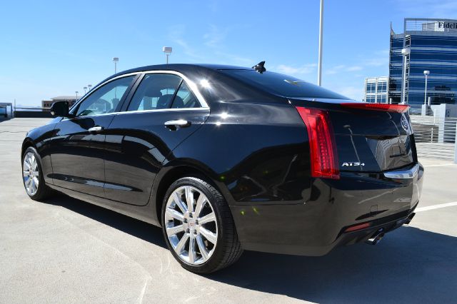 Cadillac ATS 2013 photo 2