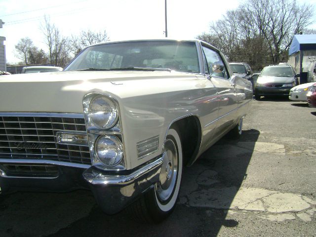 Cadillac Allante 1967 photo 4