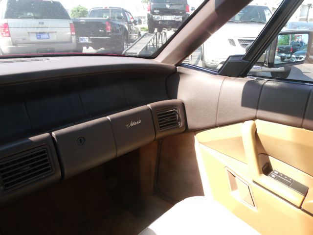 Cadillac Allante 1989 photo 1