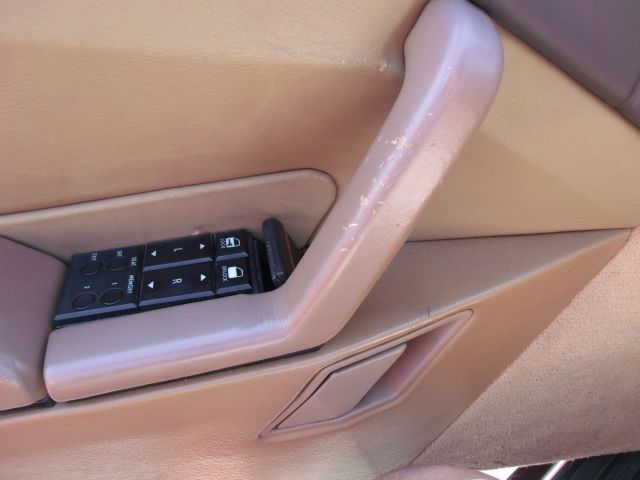 Cadillac Allante 1989 photo 2