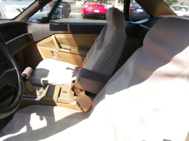 Cadillac Allante 1989 photo 3