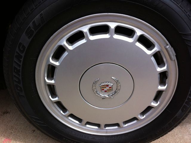 Cadillac Allante 1991 photo 1