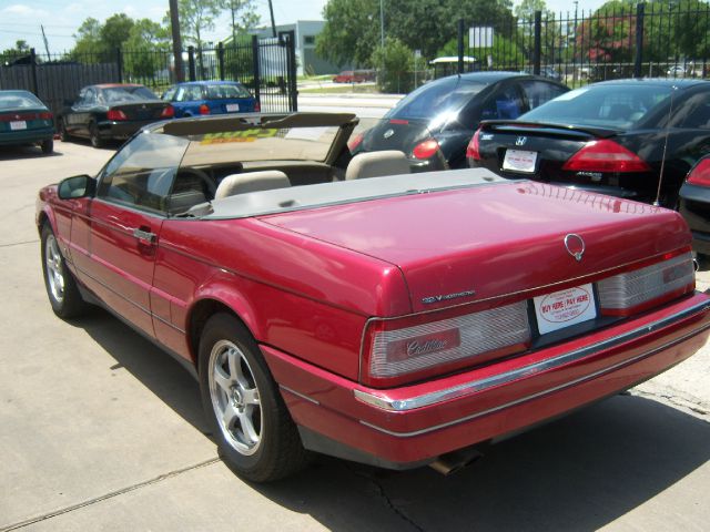 Cadillac Allante 1993 photo 4