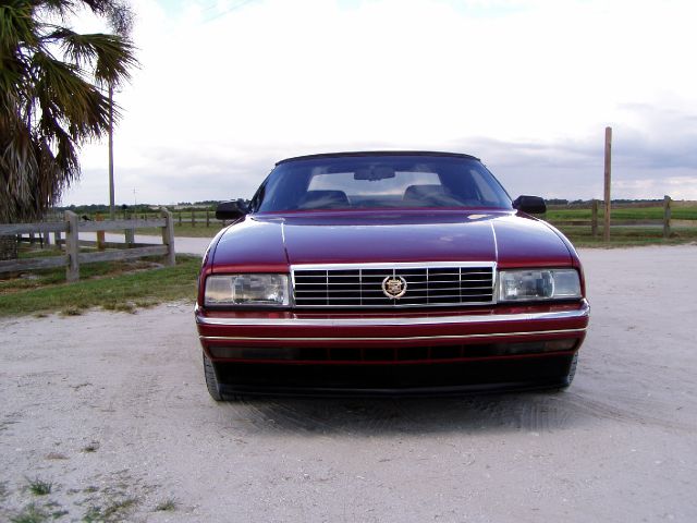 Cadillac Allante 1993 photo 4
