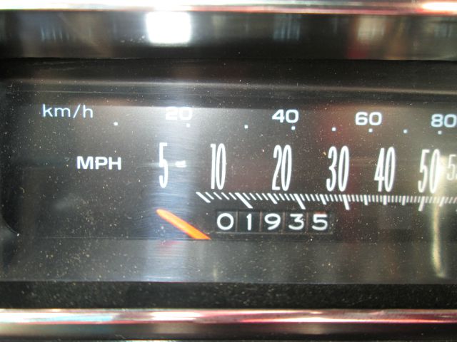 Cadillac Brougham 1983 photo 2