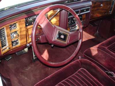 Cadillac Brougham 1987 photo 2
