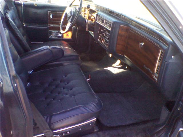 Cadillac Brougham 1989 photo 5