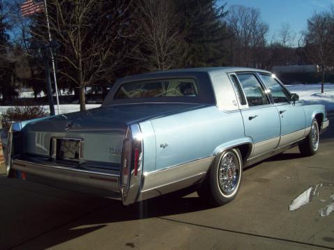 Cadillac Brougham 1991 photo 0