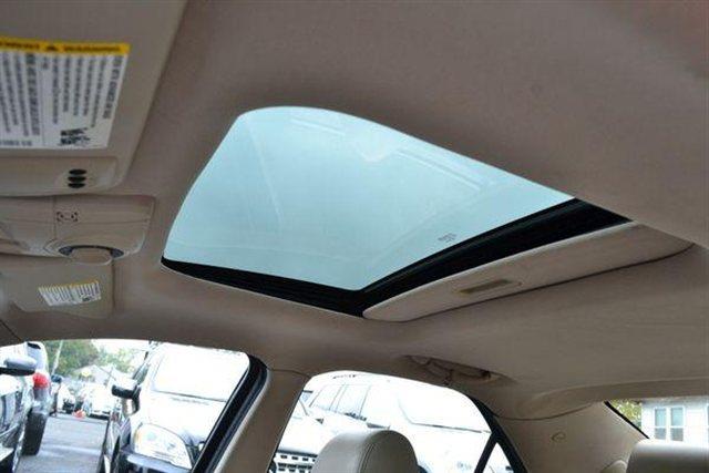 Cadillac CTS-V 2005 photo 2