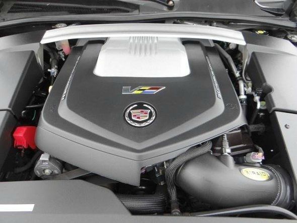 Cadillac CTS-V 2009 photo 19