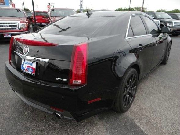 Cadillac CTS-V 2009 photo 31