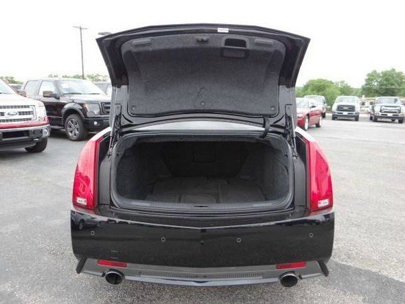 Cadillac CTS-V 2009 photo 34