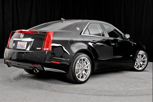 Cadillac CTS-V 2010 photo 1