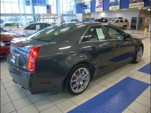 Cadillac CTS-V 2010 photo 1