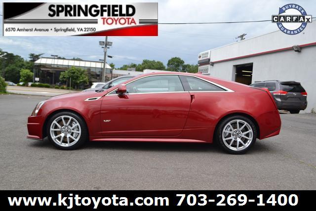 Cadillac CTS-V 2011 photo 2