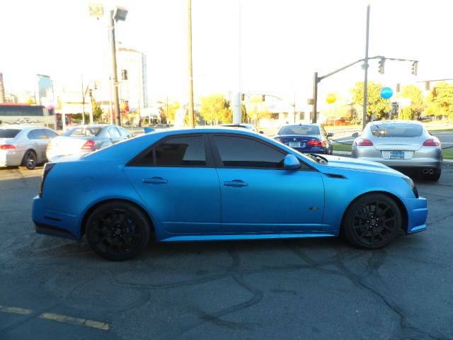 Cadillac CTS-V 2011 photo 3