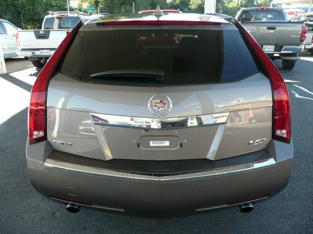 Cadillac CTS-V 2012 photo 3