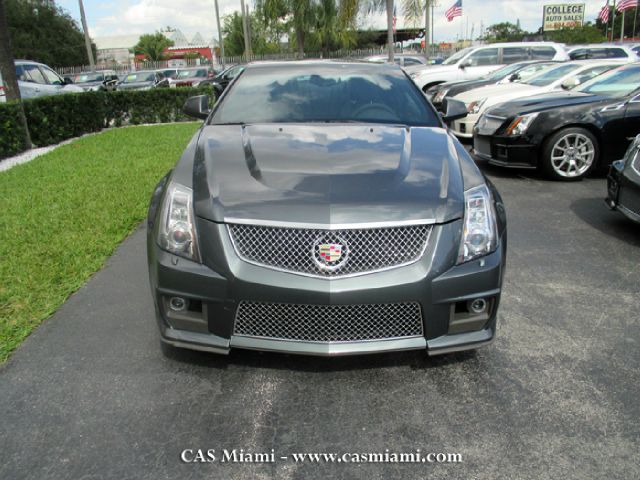 Cadillac CTS-V 2013 photo 1