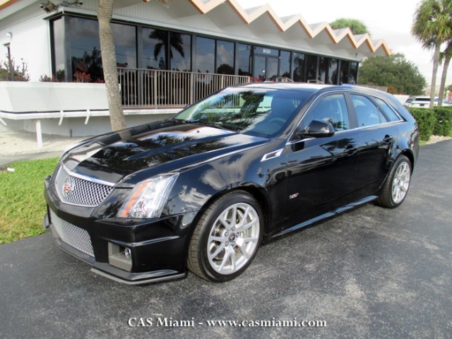 Cadillac CTS-V 2013 photo 1