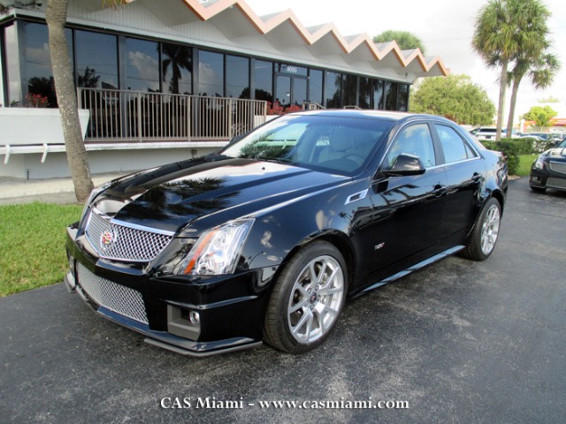 Cadillac CTS-V 2013 photo 1