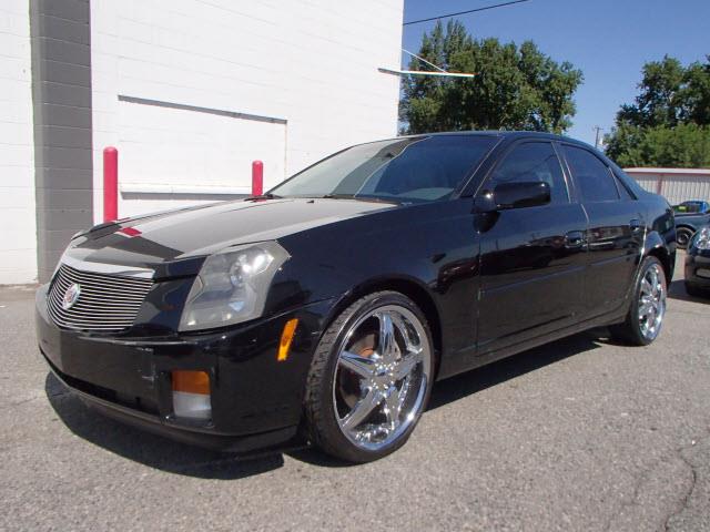 Cadillac CTS 2003 photo 2