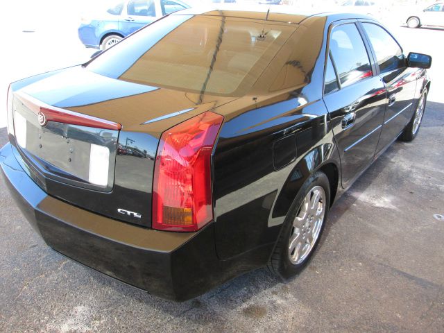 Cadillac CTS 2003 photo 10
