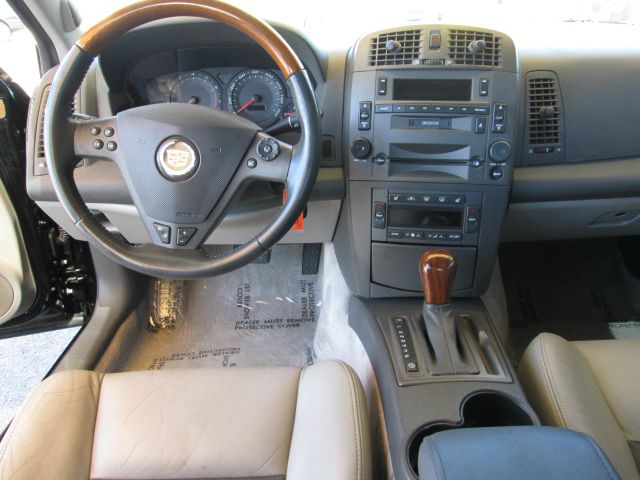 Cadillac CTS 2003 photo 11