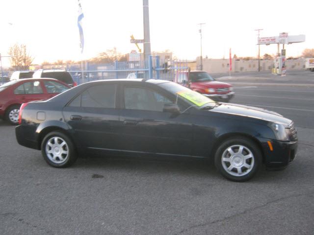 Cadillac CTS 2003 photo 2