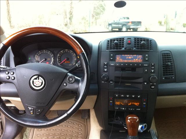 Cadillac CTS 2003 photo 4