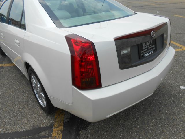 Cadillac CTS 2003 photo 22