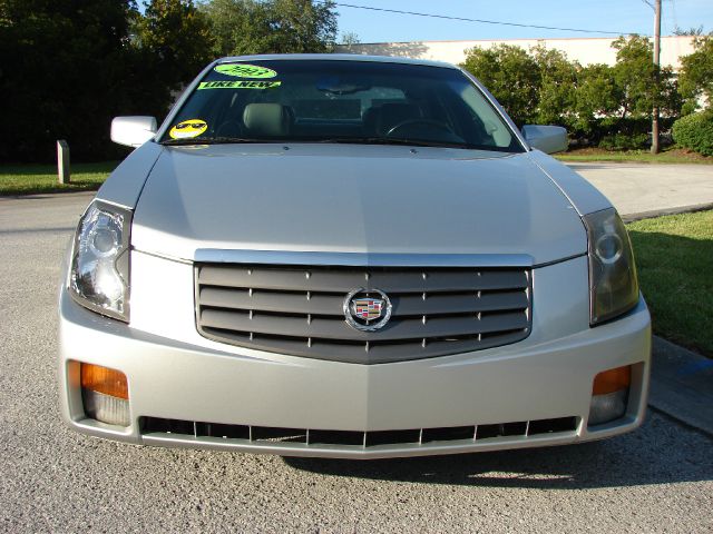 Cadillac CTS 2003 photo 2