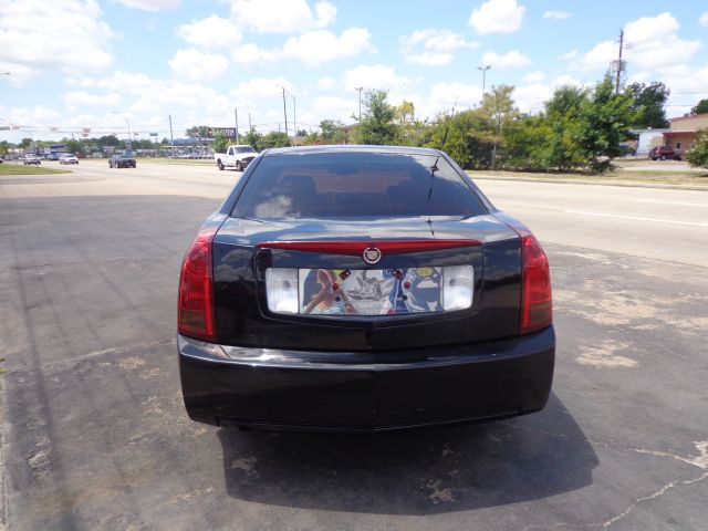 Cadillac CTS 2003 photo 2