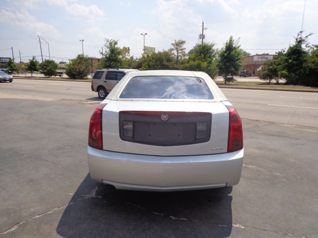Cadillac CTS 2003 photo 2