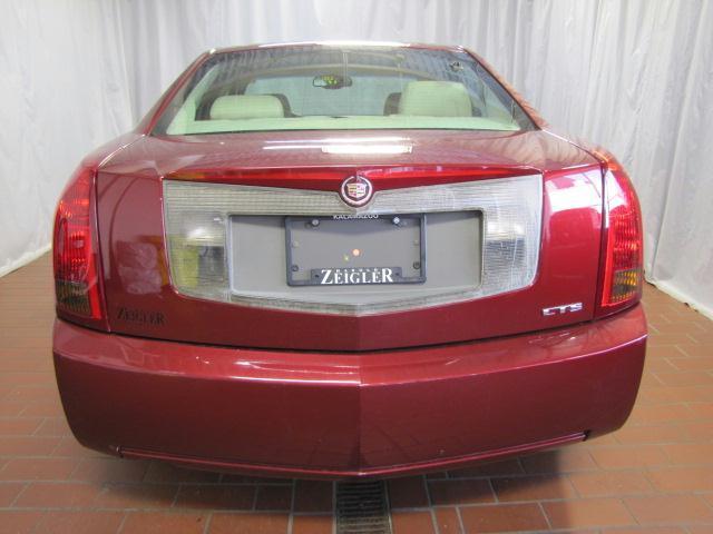 Cadillac CTS 2003 photo 4