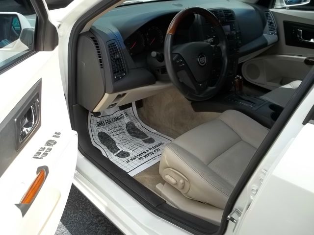 Cadillac CTS 2003 photo 4