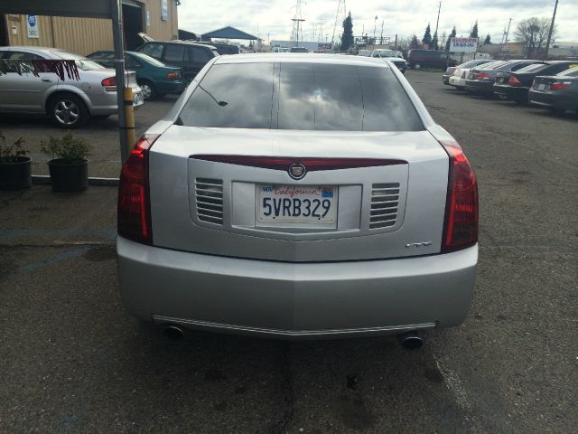Cadillac CTS 2003 photo 1
