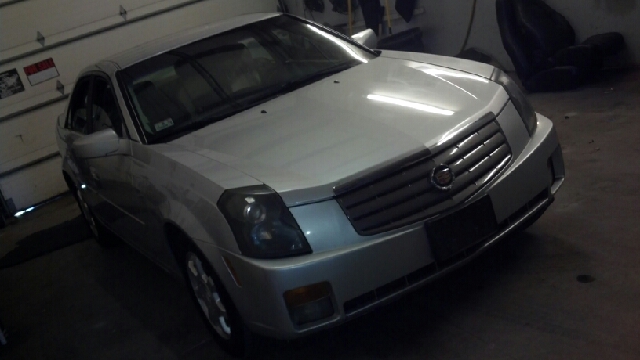 Cadillac CTS 2003 photo 1