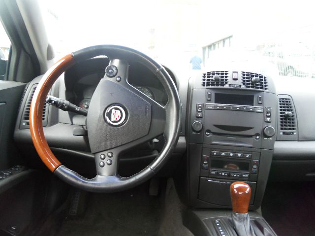 Cadillac CTS 2004 photo 10