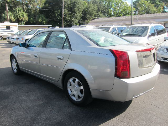 Cadillac CTS 2004 photo 2