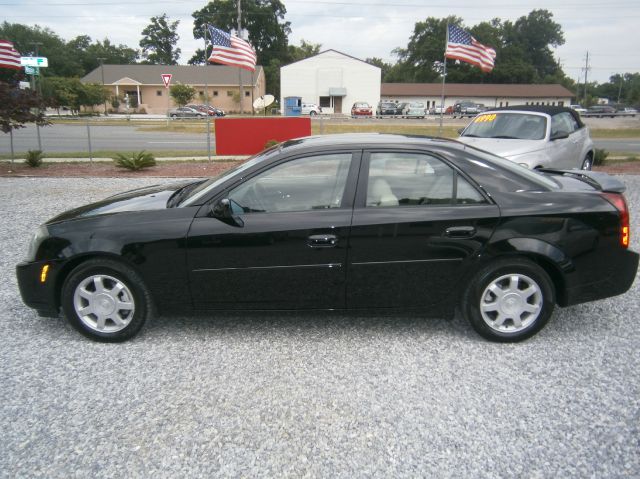 Cadillac CTS 2004 photo 2