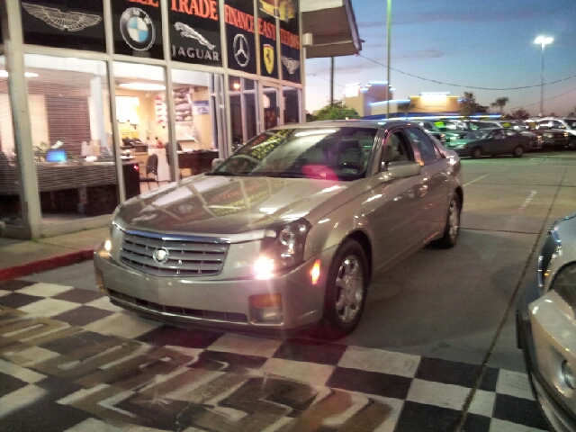 Cadillac CTS 2004 photo 3