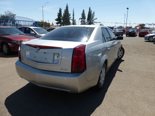 Cadillac CTS 2004 photo 38